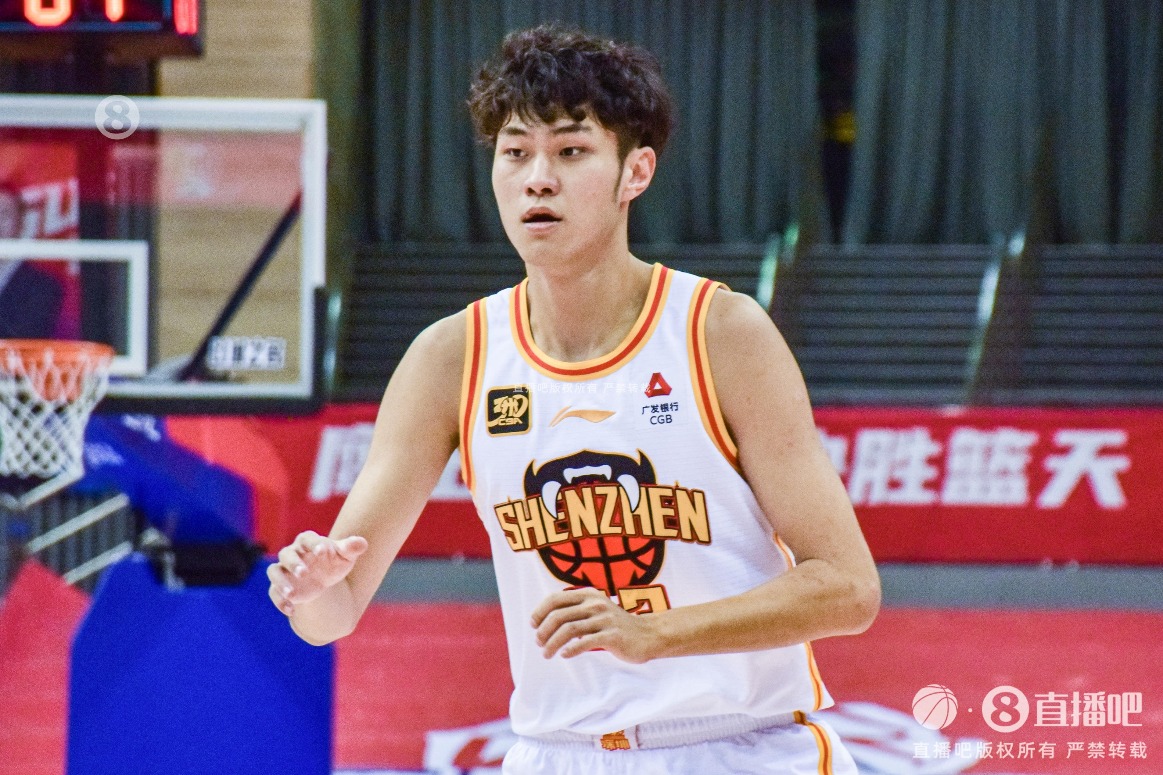 表現(xiàn)出色！王浩然14中7拿到20分3板6助2斷 正負(fù)值+30